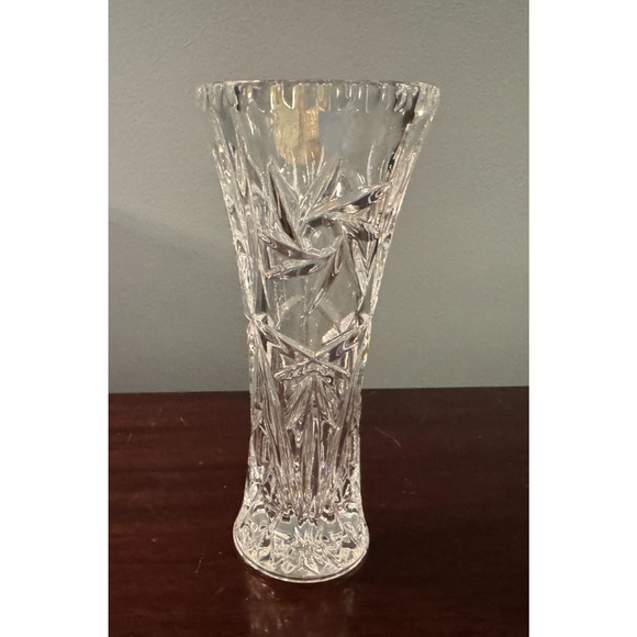 Lenox Crystal Star Vase 6 Inch Made in USA With Box & COA Holiday Christmas - Picture 3 of 9